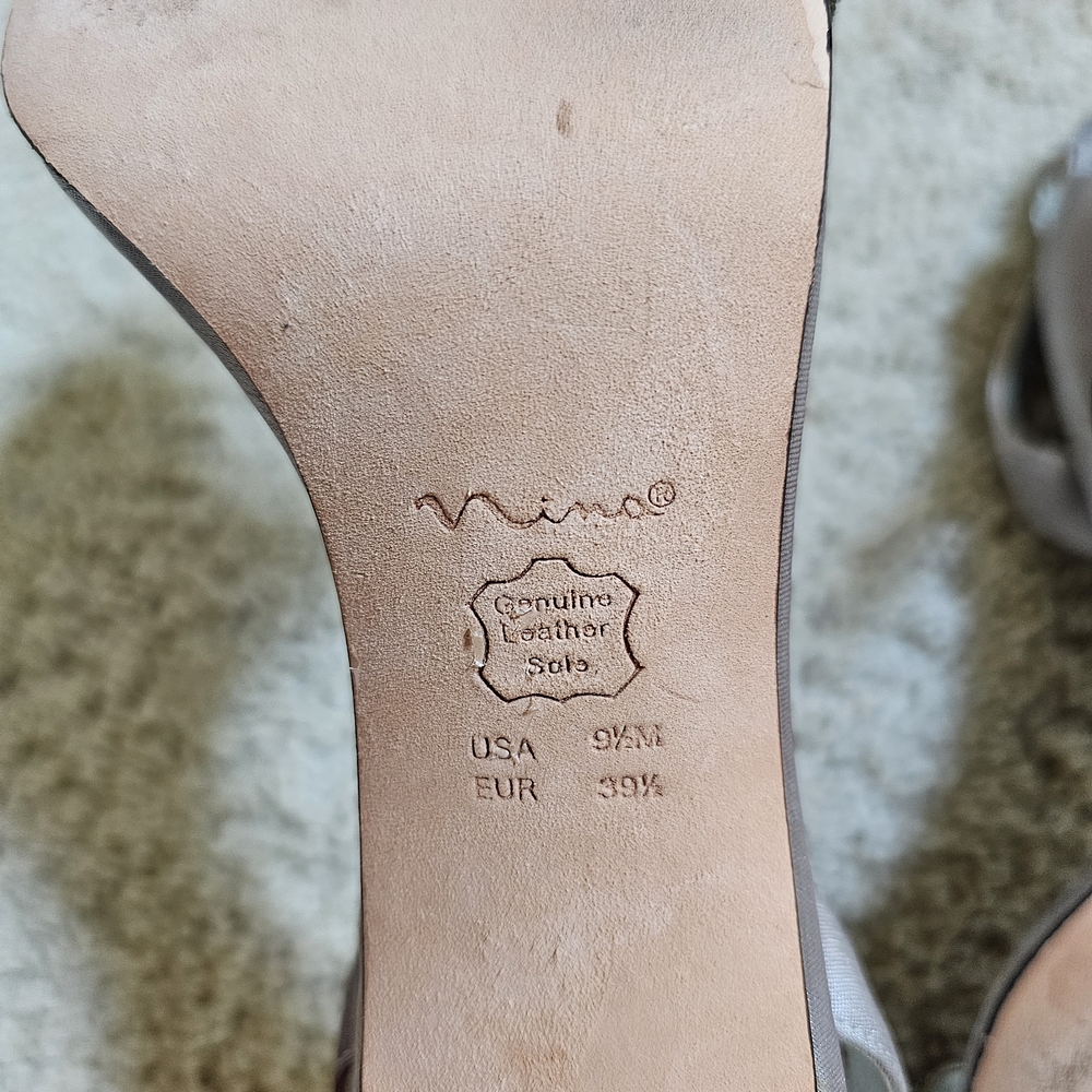 Nina Silver Satin Sandals Size 9.5 - Picture 10 of 11